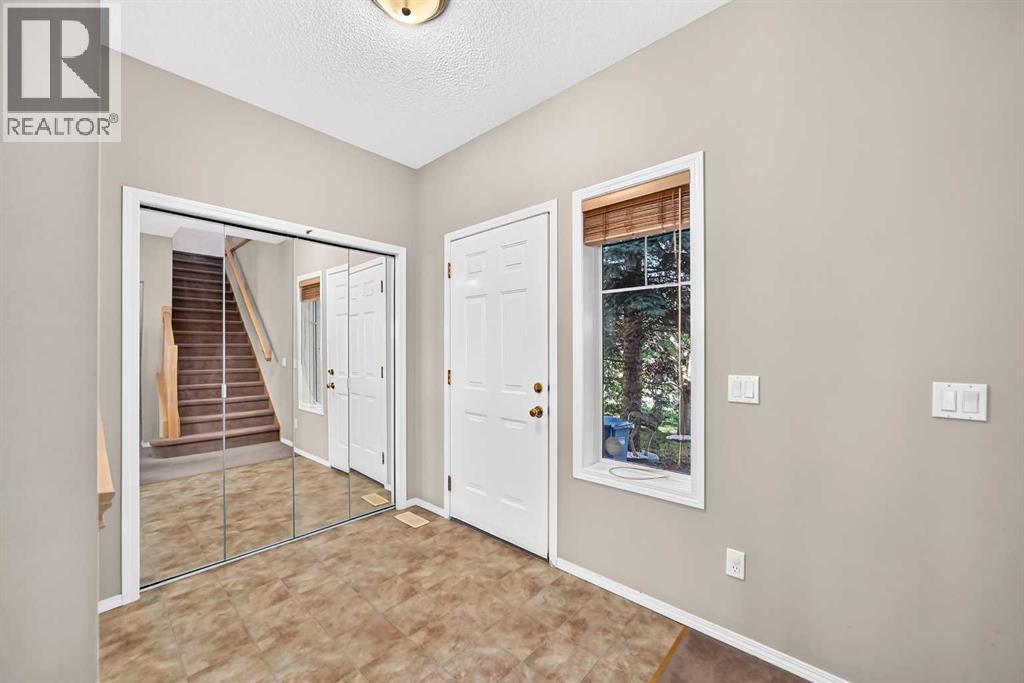 275 Panatella Circle NW - 3
