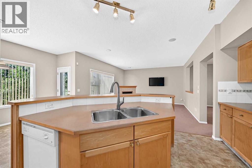 275 Panatella Circle NW - 7