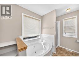275 Panatella Circle Nw, Calgary, AB T3K5Y1 Photo 26