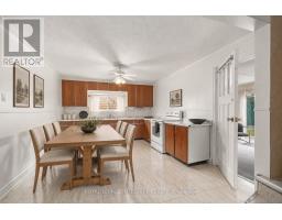 1081 Kenaston Street, Ottawa, ON K1B3P8 Photo 16