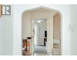 1081 Kenaston Street, Ottawa, ON K1B3P8 Photo 9