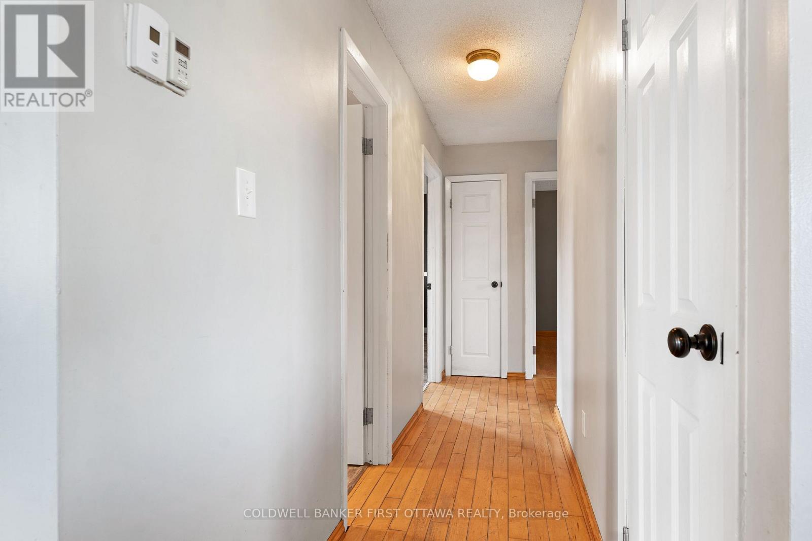 2335 TENNYSON ROAD - 11