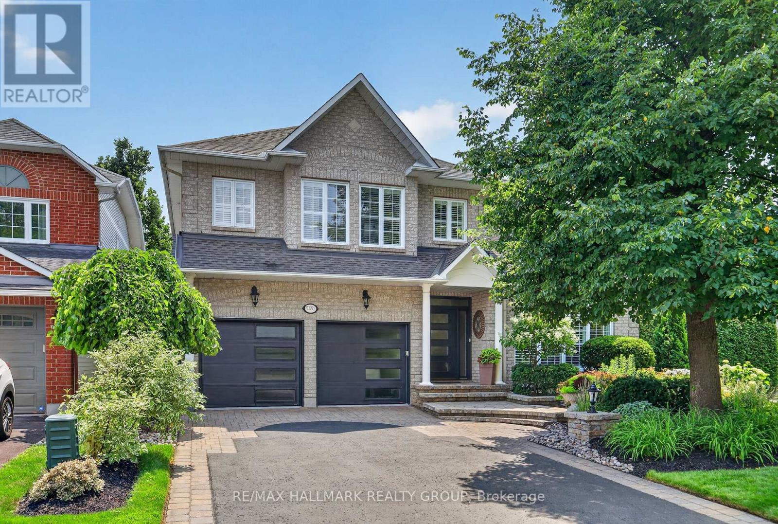 5851 GLADEWOODS PLACE - 1