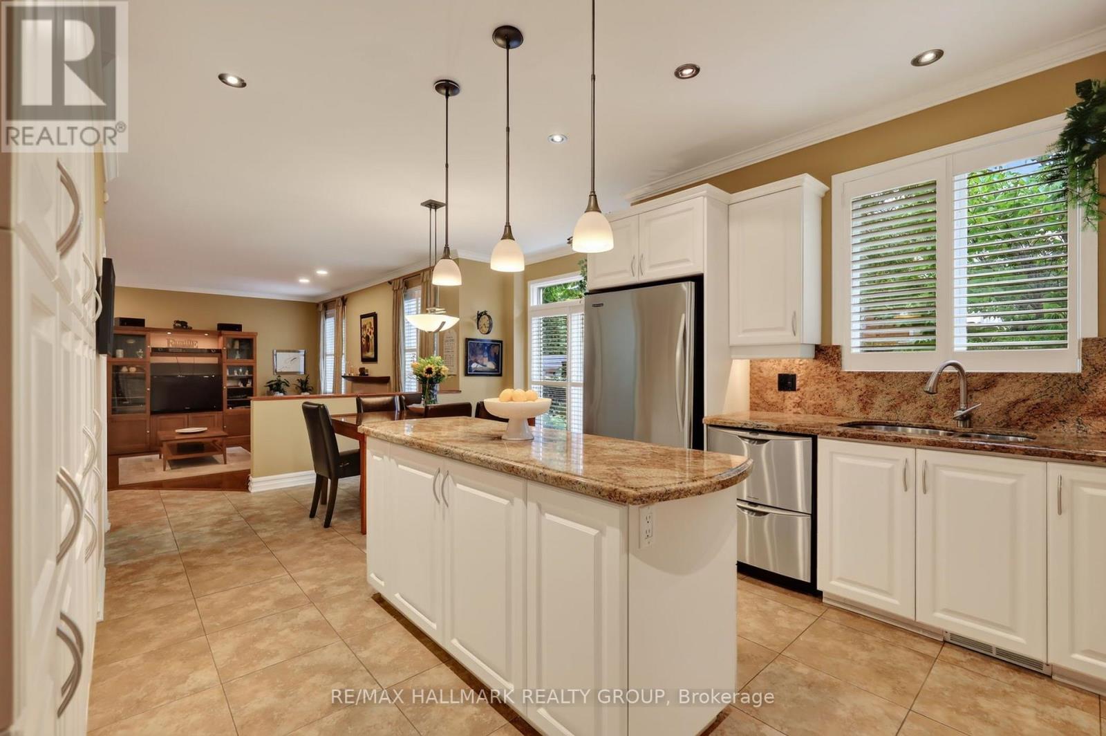 5851 GLADEWOODS PLACE - 11