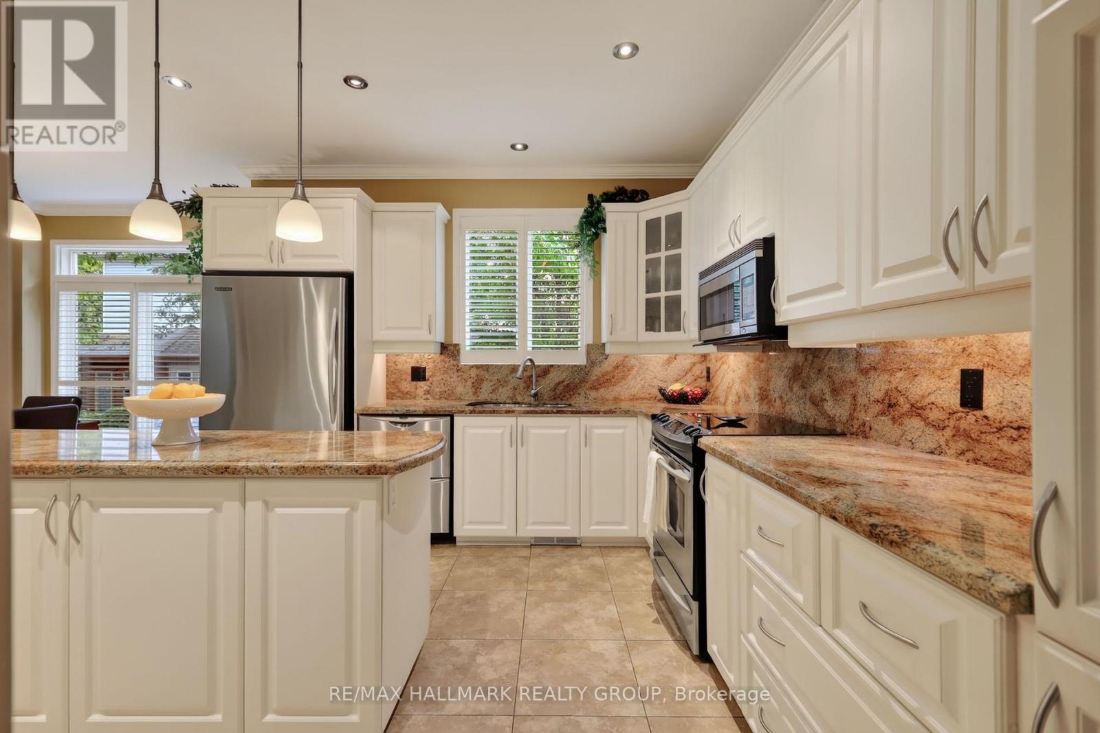 5851 GLADEWOODS PLACE - 12