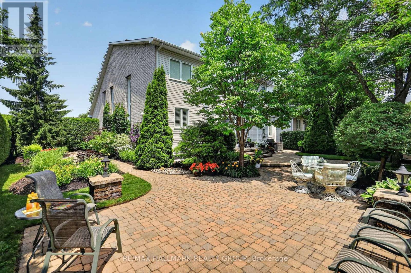 5851 GLADEWOODS PLACE - 46