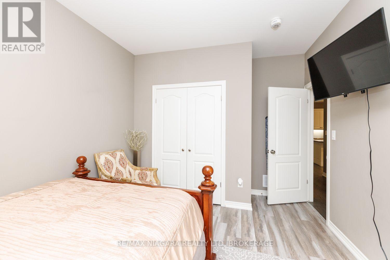 7653 MULHERN STREET - 17