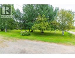 Sunroom - 2742 Route 440 Route, Rosaireville, NB E4Y2P4 Photo 11