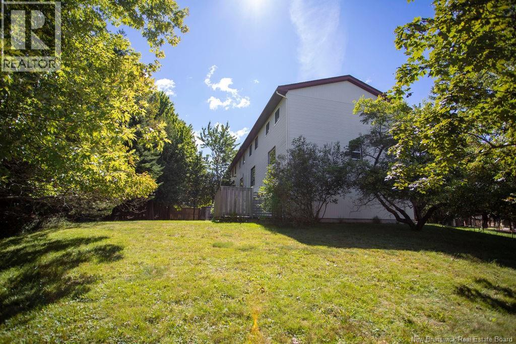 25 Hillsview Crescent - Image 43