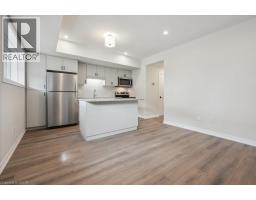 15 Stauffer Woods Trail Unit# 7, Kitchener, ON N2P0L1 Photo 8