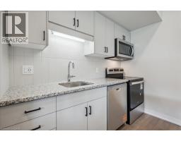 15 Stauffer Woods Trail Unit# 7, Kitchener, ON N2P0L1 Photo 11