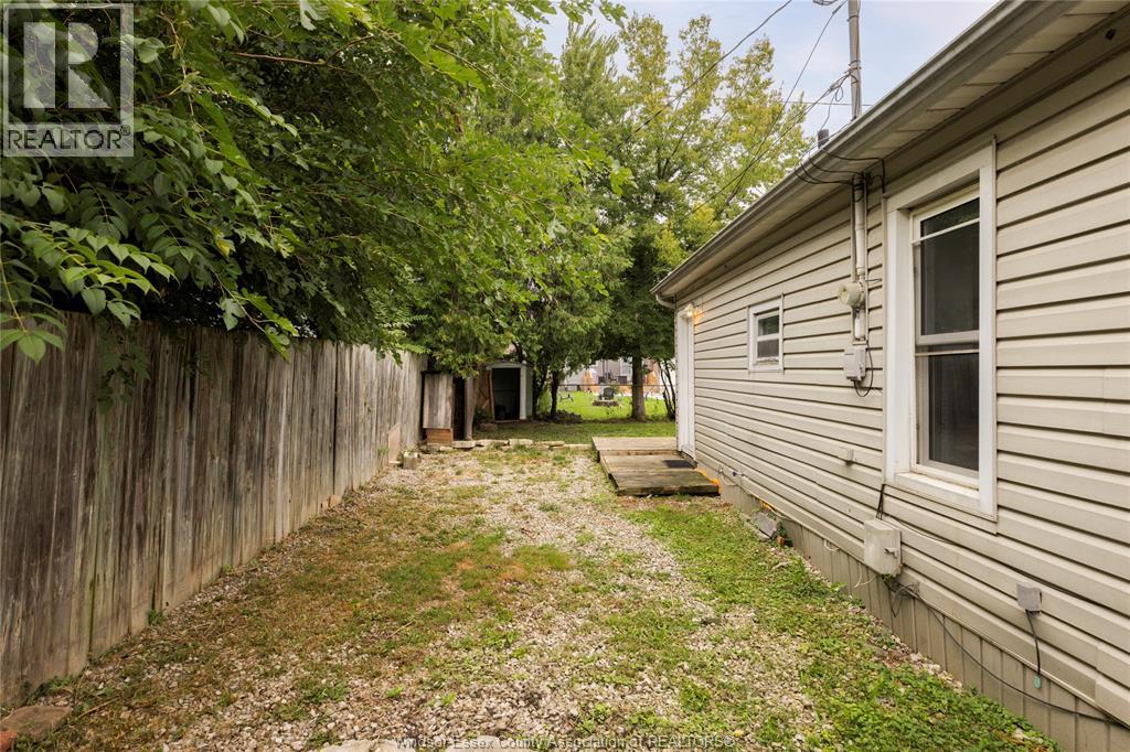 1028 REEDMERE ROAD - 17