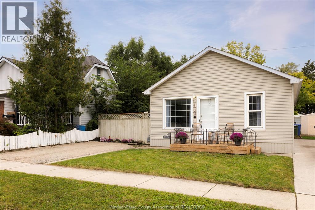 1028 REEDMERE ROAD - 3