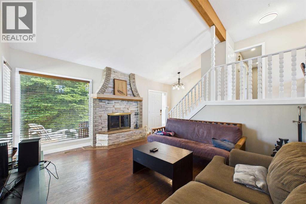 Listing photo – 5328 Aspen Drive, Blackfalds