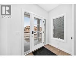 182 Lanark Gate SE - photo 3