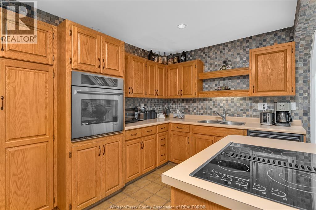 4236 ROSELAND DRIVE East - 14