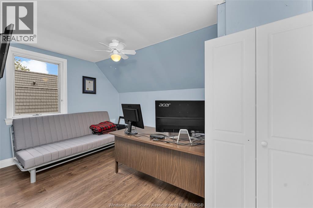 4236 ROSELAND DRIVE East - 22