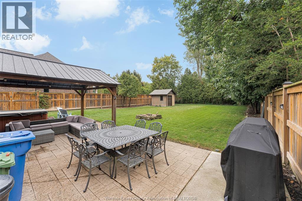 4236 ROSELAND DRIVE East - 27
