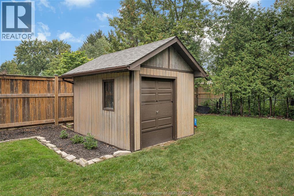 4236 ROSELAND DRIVE East - 28