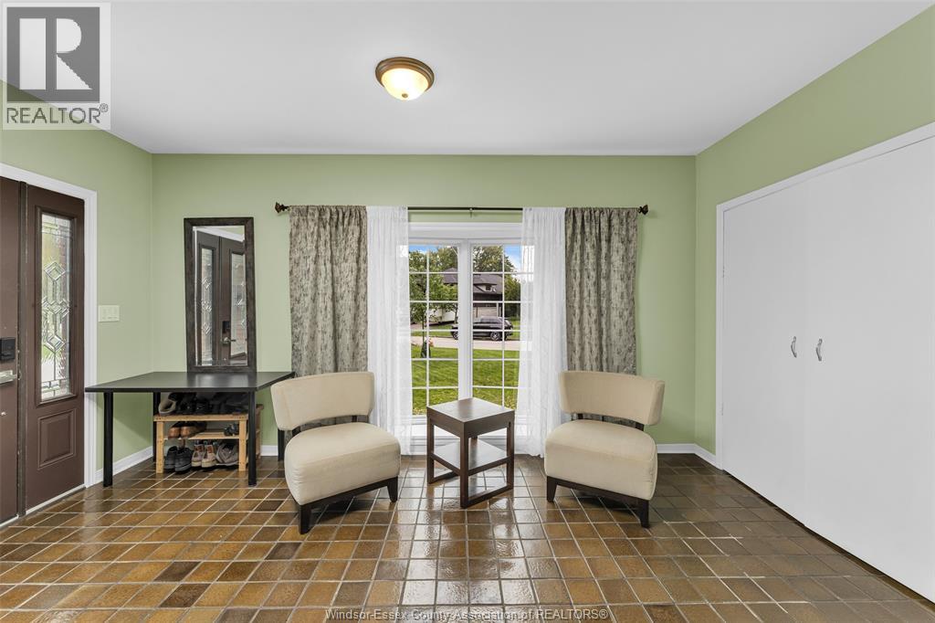 4236 ROSELAND DRIVE East - 9