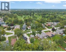 4236 Roseland Drive East, Windsor, ON N9G1Y7 Photo 35