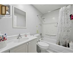 22 Anaheim Bay Ne, Calgary, AB T1Y7E2 Photo 38