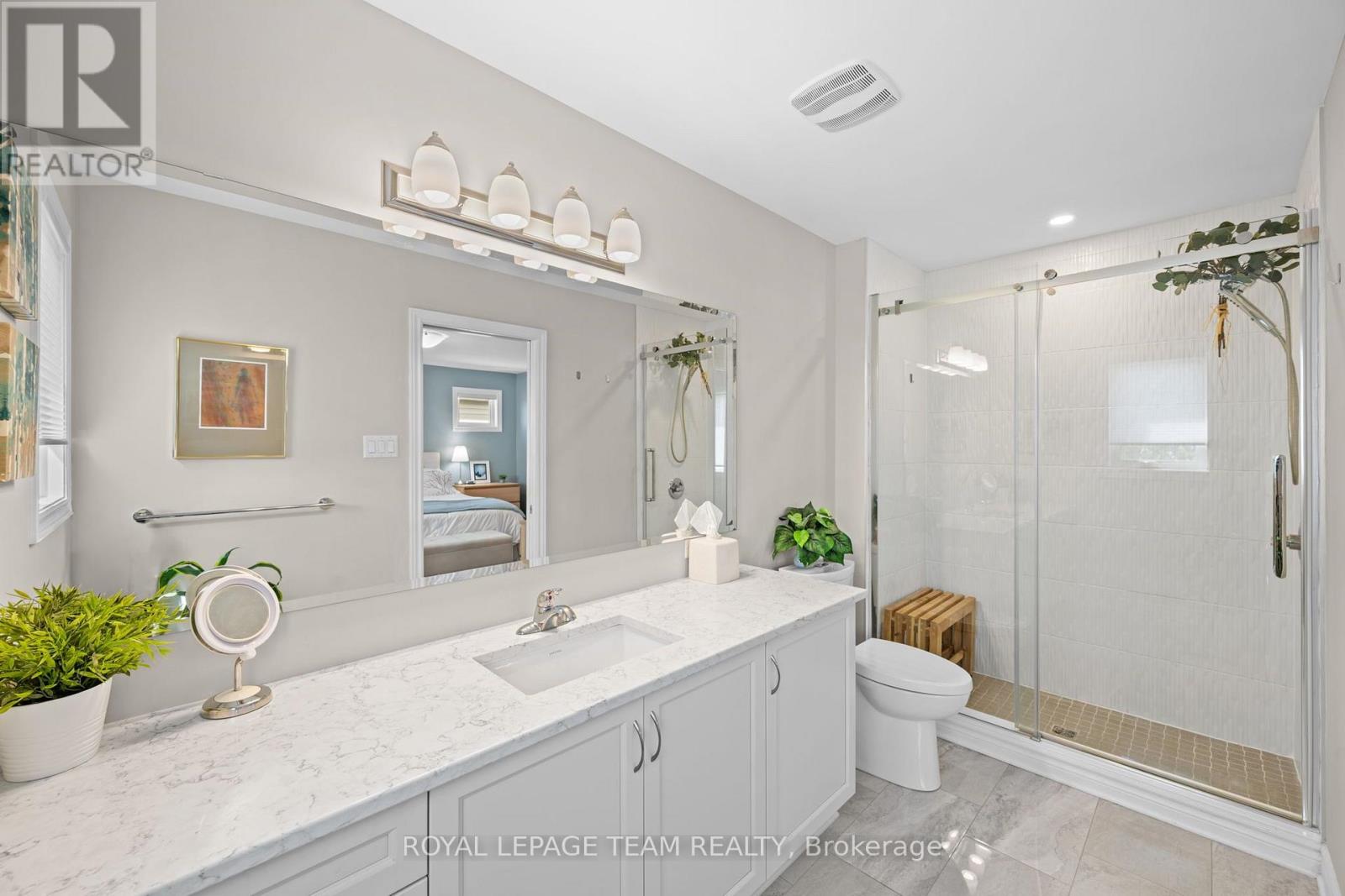 249 KIMPTON DRIVE photo 14