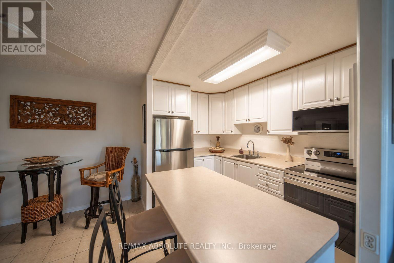 #510 158 A MCARTHUR AVE AVENUE - 11