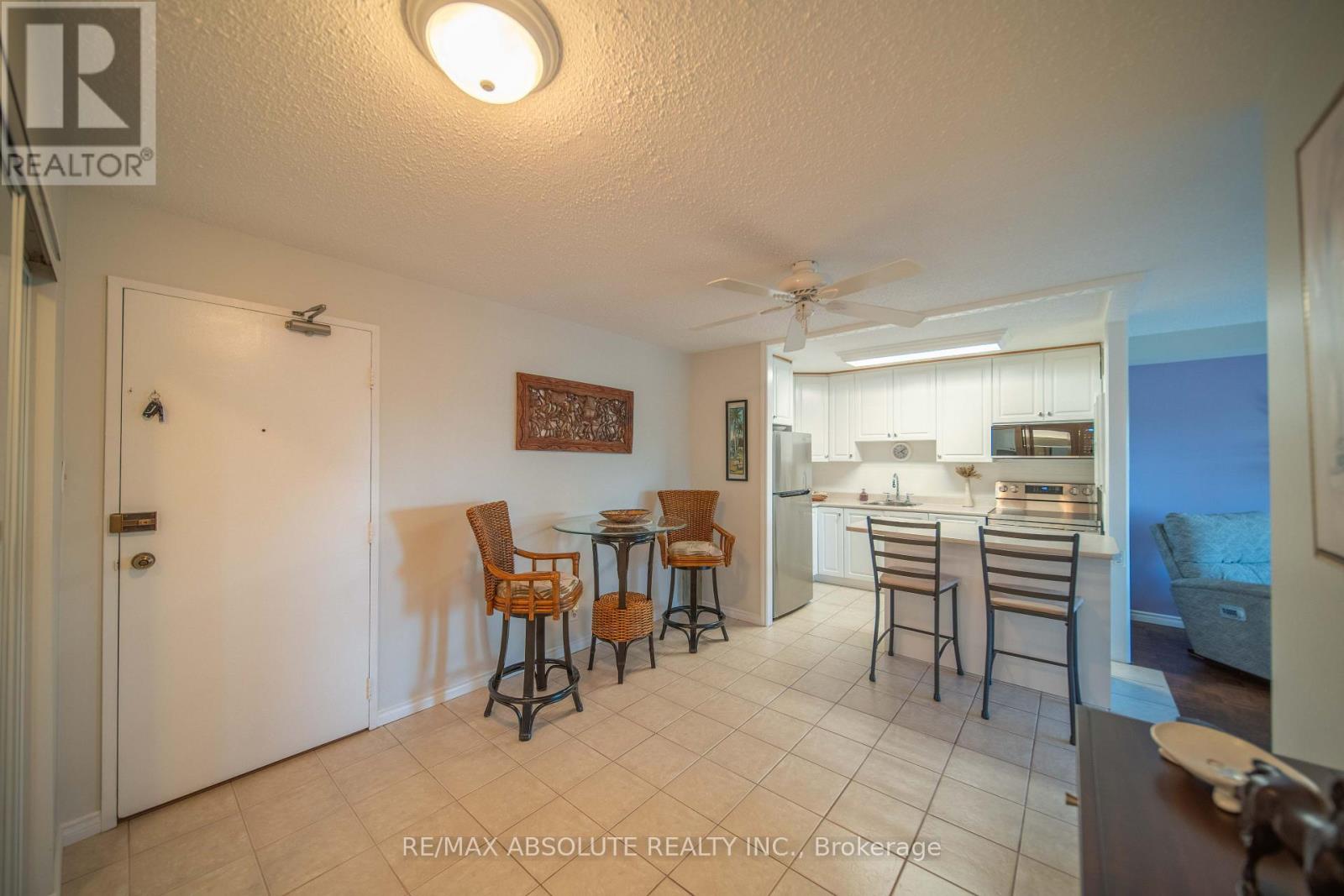 #510 158 A MCARTHUR AVE AVENUE - 7