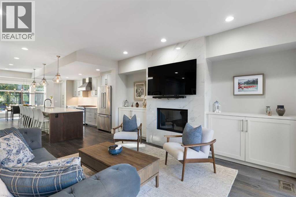2106 27 Avenue SW - 12