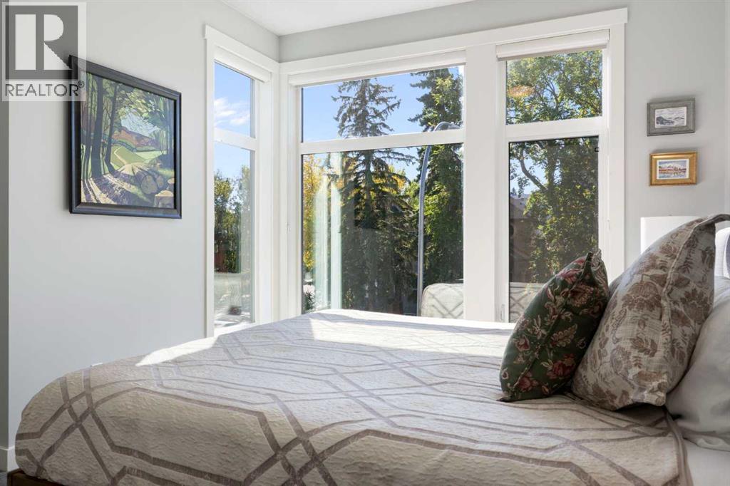 2106 27 Avenue SW - 14