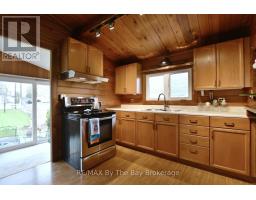 39 Old Mosley Street, Wasaga Beach, ON L9Z2J8 Photo 9