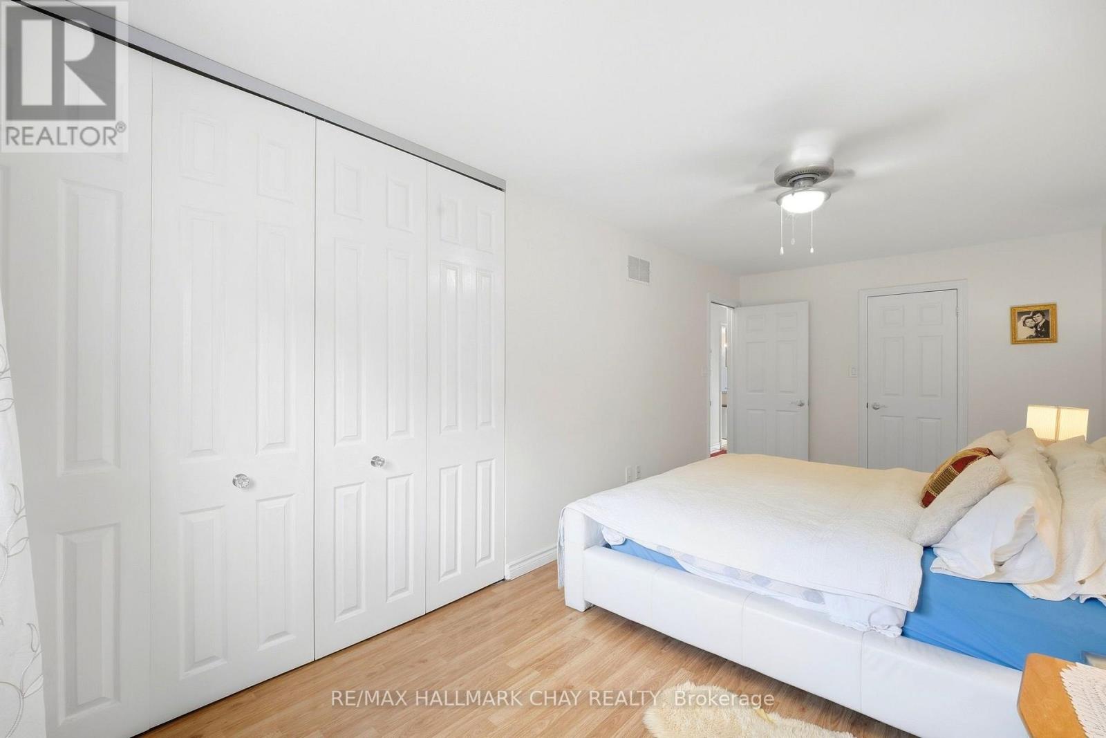 8871 MCKINNON ROAD - 24