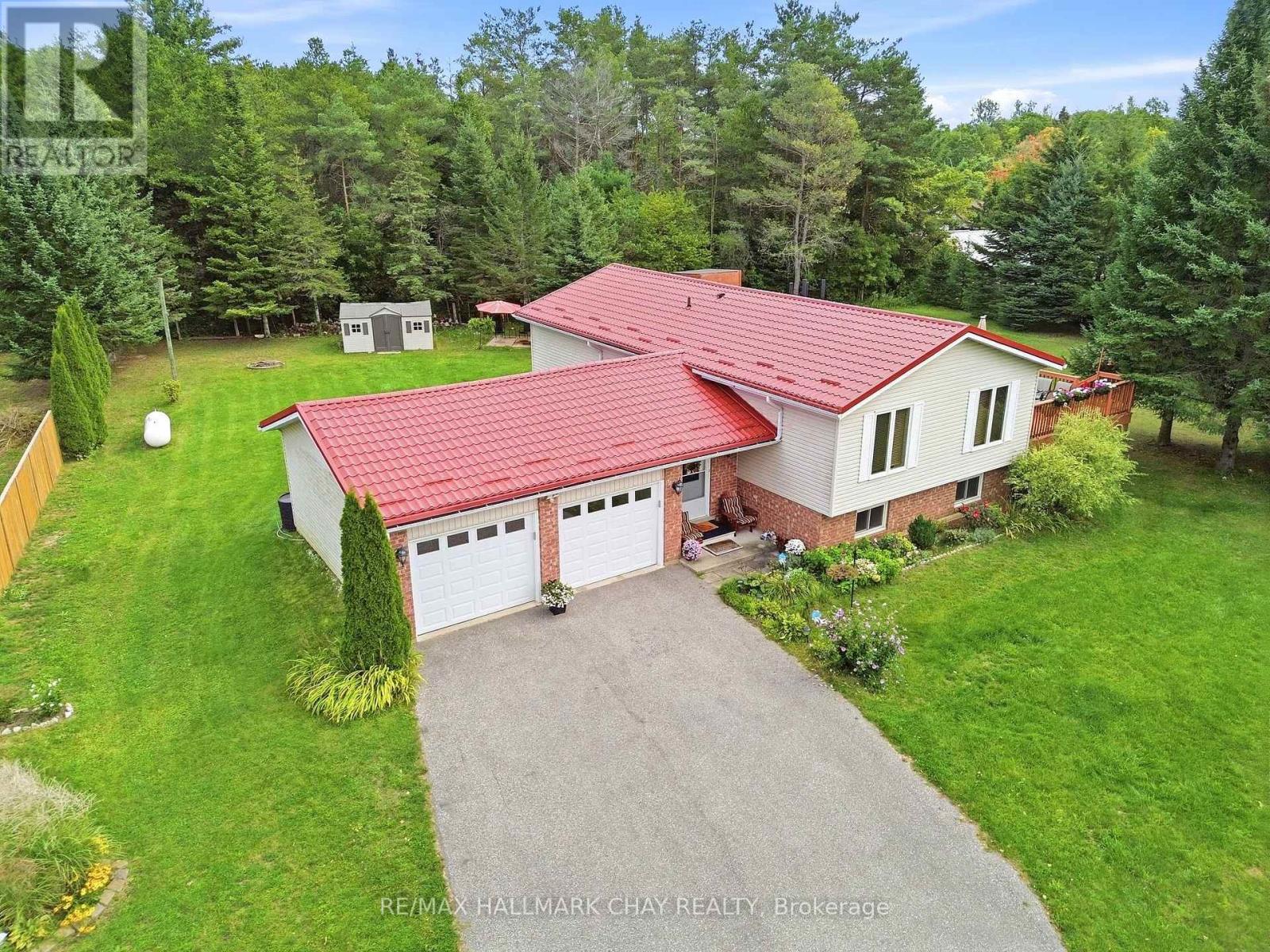 8871 Mckinnon Road, Essa, Ontario, L0M1B4, Essa, Ontario — photo 3 of 5