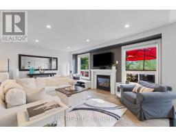 370 Silken Laumann Drive, Newmarket, ON L3X2J1 Photo 11