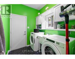 370 Silken Laumann Drive, Newmarket, ON L3X2J1 Photo 19