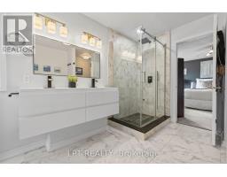 370 Silken Laumann Drive, Newmarket, ON L3X2J1 Photo 26