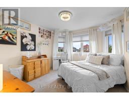 370 Silken Laumann Drive, Newmarket, ON L3X2J1 Photo 27