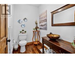 94 Amber Drive thumbnail 34