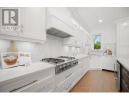 Kitchen - 107 Trethewey Drive, Toronto, ON M6M4B6 Photo 14