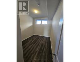 121 - 1589 Rose Way, Milton, ON L9E1N4 Photo 11