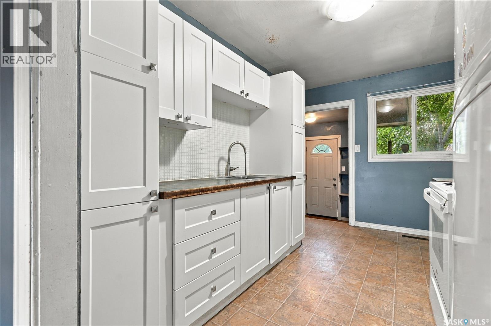 1819 C AVENUE N, Saskatoon — photo 9