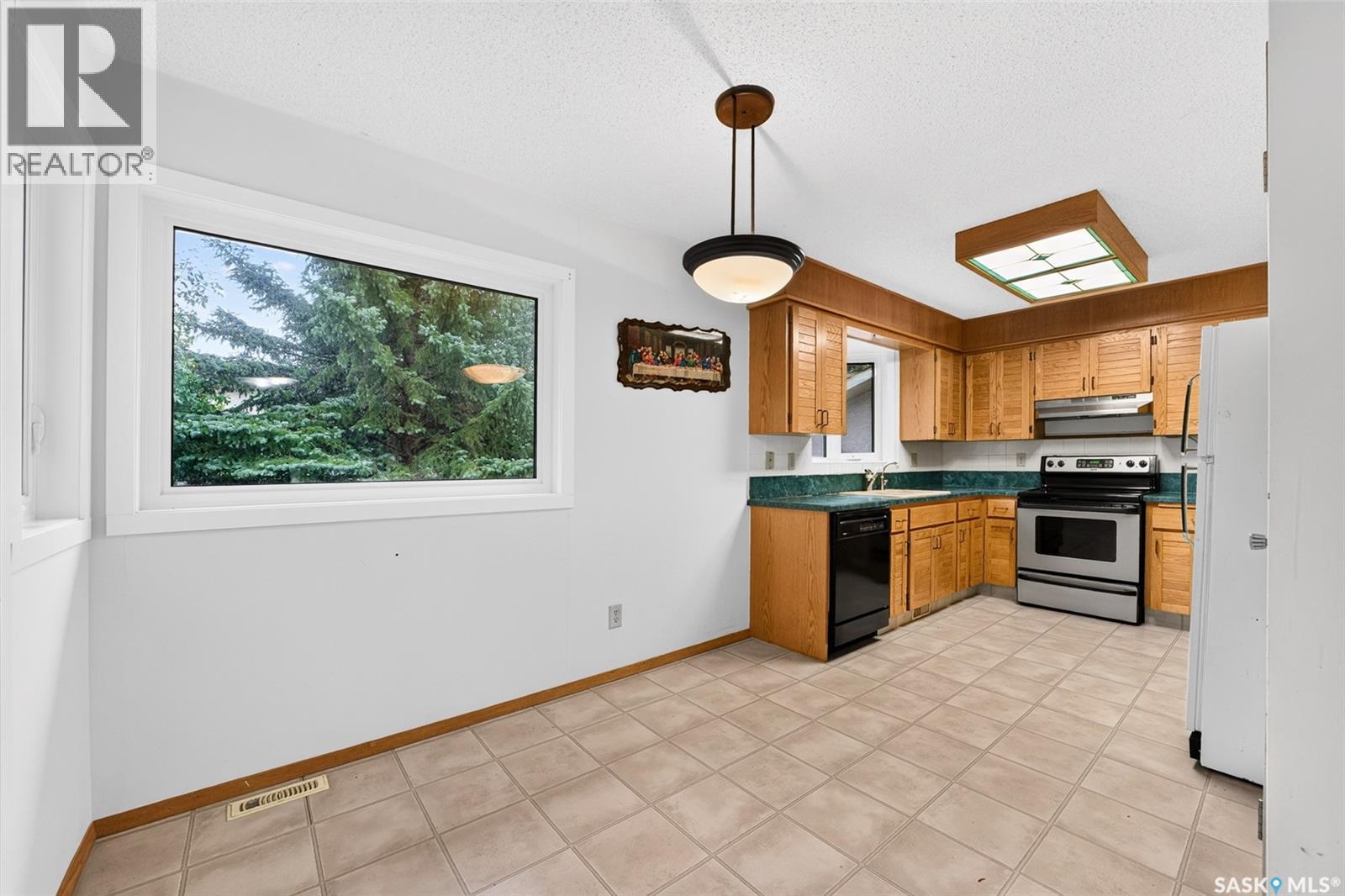 3643 White BAY, Regina — photo 10