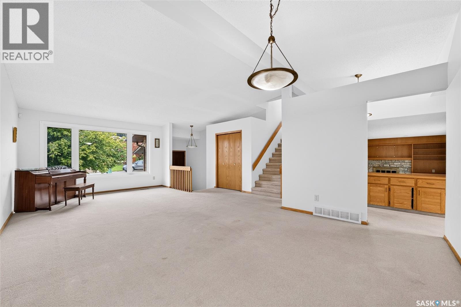 3643 White BAY, Regina — photo 2