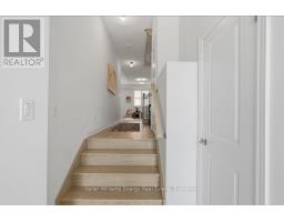 2013 Verne Bowen Street, Oshawa, ON L1L0S1 Photo 7