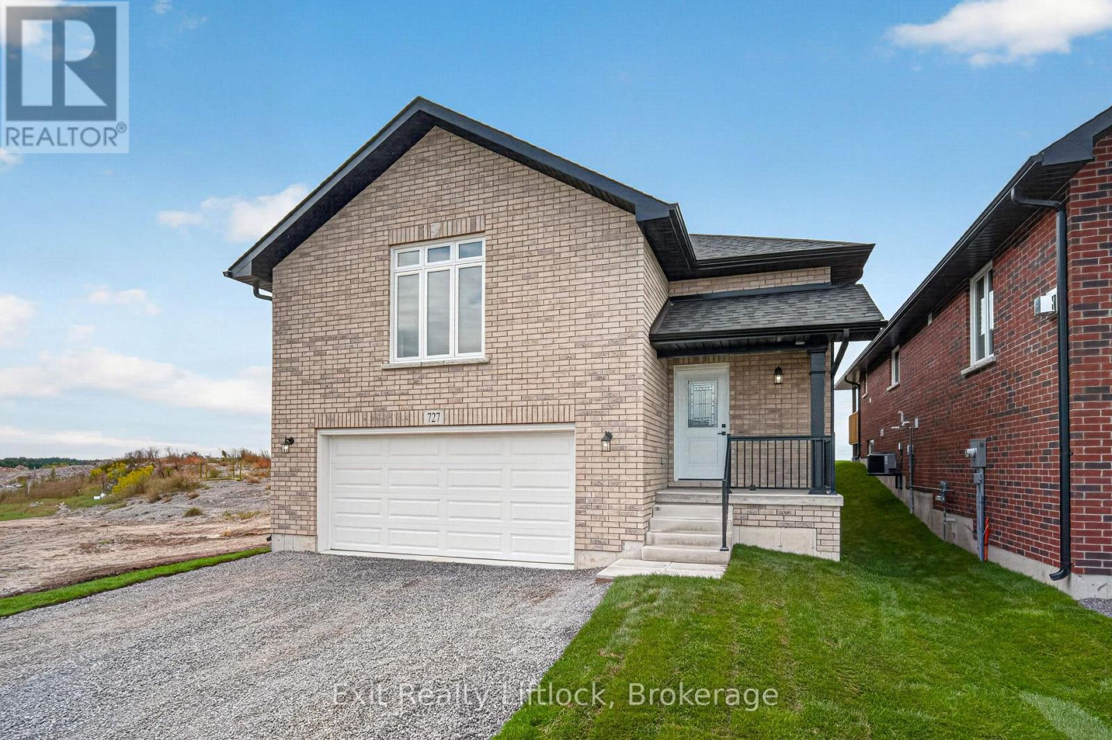 Property for sale at 727 LATIMER WAY