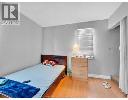 3329 Sandwich Street, Windsor, ON N9C1B2 Photo 21