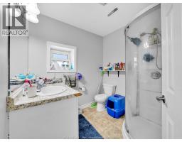 3329 Sandwich Street, Windsor, ON N9C1B2 Photo 41