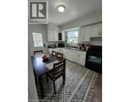 Bedroom - 3329 Sandwich Street, Windsor, ON N9C1B2 Photo 11