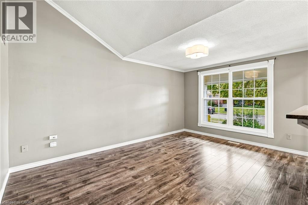 42 MACTEITH Court - Image 20